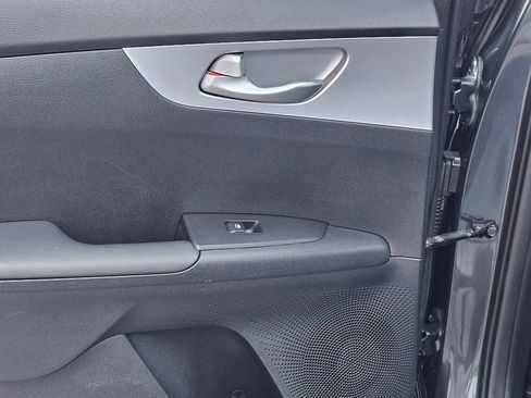 Used 2024 Kia Forte LXS FWD image 23
