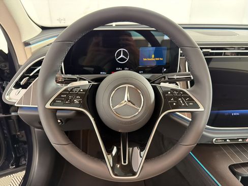 New 2026 Mercedes-Benz E 450 4MATIC Sedan image 18