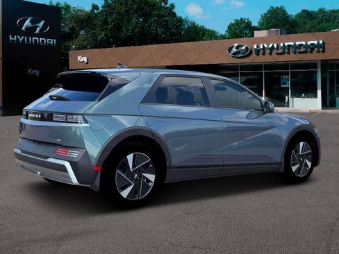New 2026 Hyundai Ioniq 5 SEL image 8