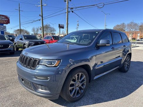 Used 2019 Jeep Grand Cherokee High Altitude image 3