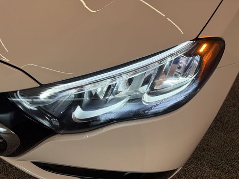 New 2026 Mercedes-Benz E 350 Sedan image 11