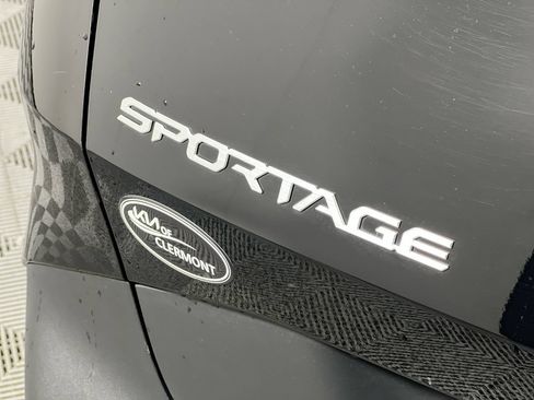 Certified 2024 Kia Sportage EX FWD image 5