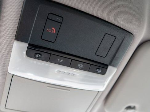 Used 2023 Mitsubishi Outlander SEL AWD/4WD image 40