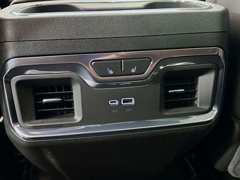 Used 2025 GMC Sierra 1500 Denali Ultimate image 29