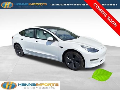 Used 2023 Tesla Model 3 Standard Range RWD image 1
