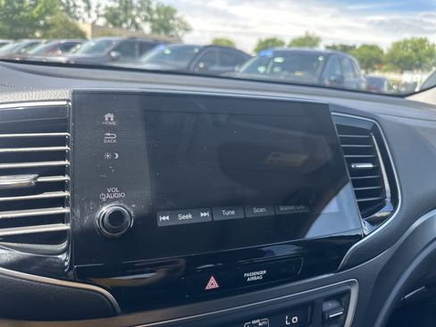 Used 2022 Honda Pilot EX-L image 29