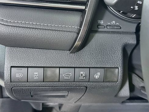 Certified 2024 Toyota Camry SE w/ Cold Weather Package FWD image 18