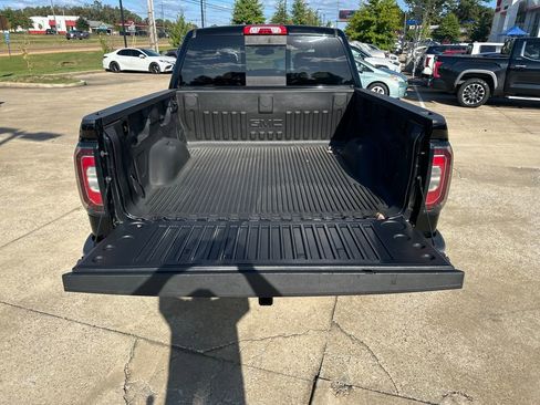 Used 2017 GMC Sierra 1500 SLT w/ SLT Preferred Package image 22