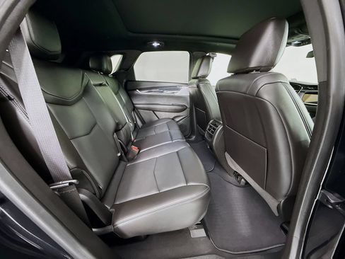Used 2023 Cadillac XT5 Premium Luxury AWD/4WD image 28
