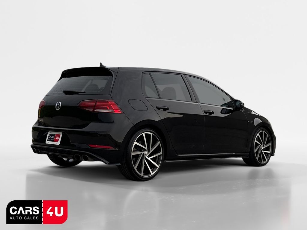 Used 2018 Volkswagen Golf R 4-Door AWD/4WD image 7