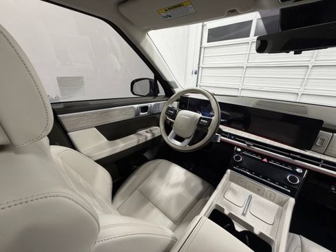 Used 2025 Hyundai Santa Fe Calligraphy AWD/4WD image 38