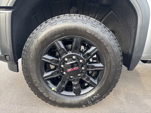 New 2026 GMC Sierra 2500 AT4 w/ AT4 Premium Plus Package image 33