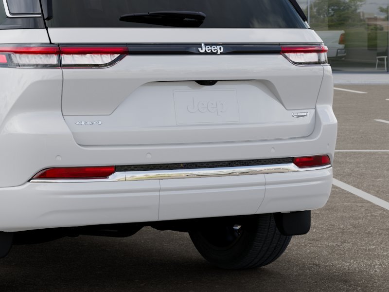 New 2027 Jeep Grand Cherokee Summit AWD/4WD image 13
