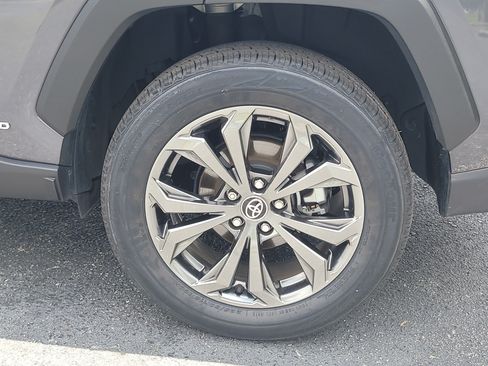 Certified 2024 Toyota RAV4 Limited w/ Advanced Technology Package AWD/4WD image 9