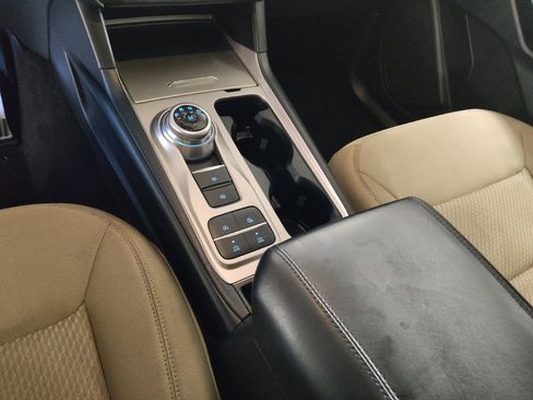 Used 2020 Ford Explorer 2WD image 26
