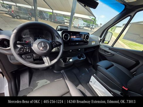 New 2026 Mercedes-Benz Sprinter 2500 image 13