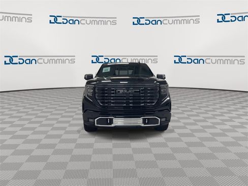 Used 2024 GMC Sierra 1500 Denali Ultimate image 6