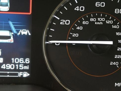 Used 2020 Subaru Crosstrek 2.0i Limited w/ Moonroof Package w/Navigation image 15