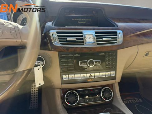Used 2012 Mercedes-Benz CLS 550 4MATIC image 23
