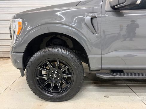 Used 2021 Ford F150 XLT w/ Equipment Group 302A High AWD/4WD image 4