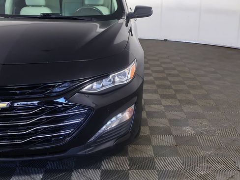 Used 2022 Chevrolet Malibu Premier FWD image 16