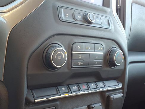 Used 2021 Chevrolet Silverado 1500 Custom w/ LPO, Dark Essentials Package image 14