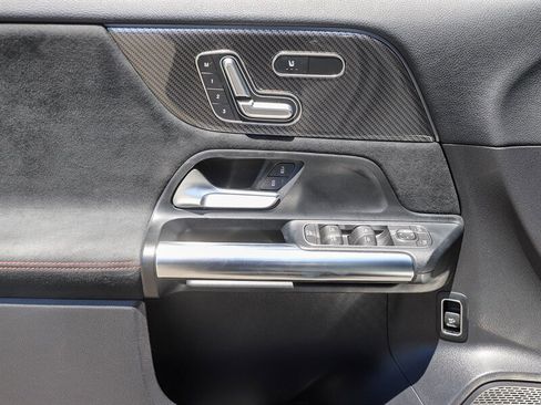 Used 2021 Mercedes-Benz GLA 35 AMG 4MATIC image 29