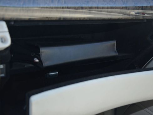 Used 2007 Lexus LS 460 image 39