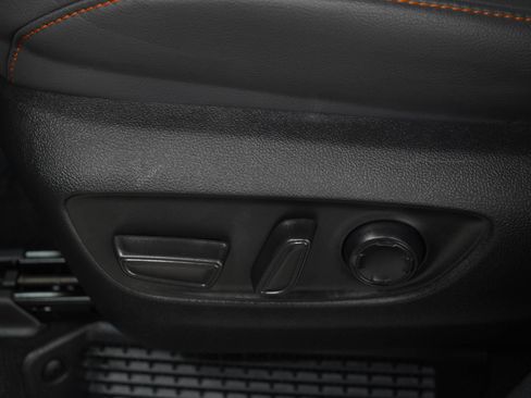Used 2023 Toyota Sienna XSE AWD/4WD image 25