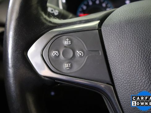 Used 2021 Chevrolet Traverse LT FWD image 29