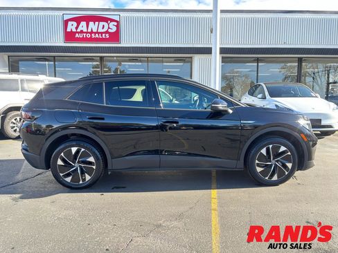 Used 2022 Volkswagen ID.4 Pro image 1