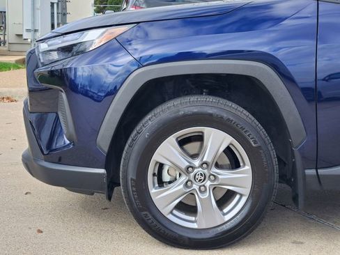 Used 2023 Toyota RAV4 XLE image 5