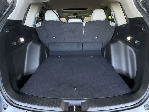 Used 2025 Honda CR-V EX-L image 25