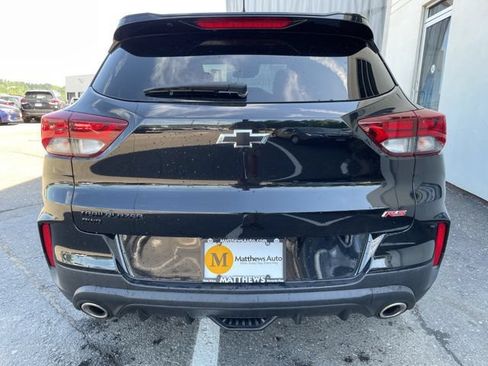 Used 2023 Chevrolet TrailBlazer RS w/ Technology Package AWD/4WD image 4