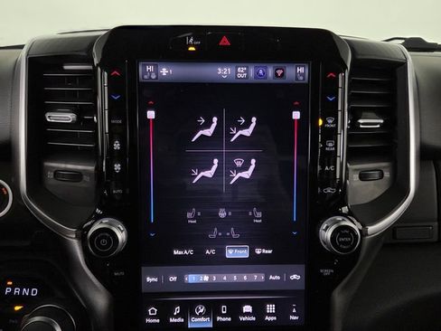 New 2026 RAM 1500 4x4 Crew Cab image 21