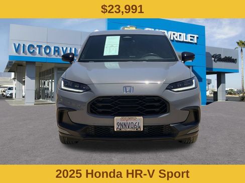 Used 2025 Honda HR-V Sport image 2