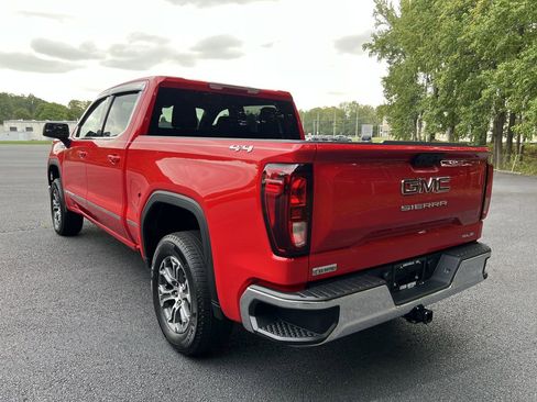 Used 2023 GMC Sierra 1500 SLE image 5