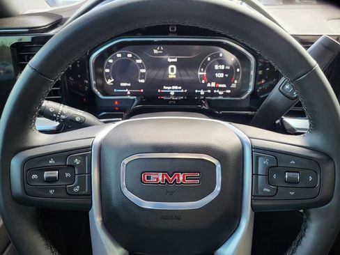 Used 2026 GMC Sierra 1500 Elevation AWD/4WD image 15