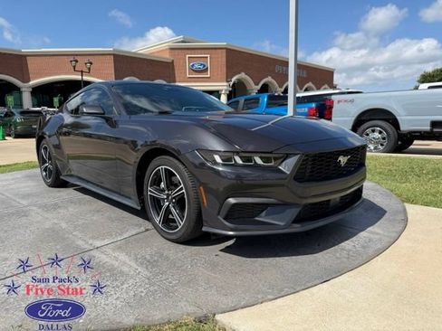Used 2024 Ford Mustang Coupe RWD image 1