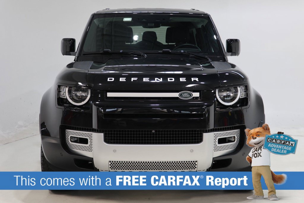 Used 2023 Land Rover Defender 90 S AWD/4WD image 2