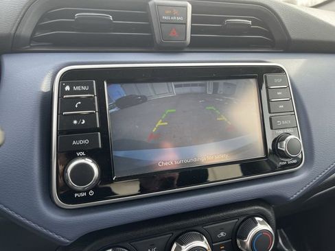 Used 2023 Nissan Versa SV image 20