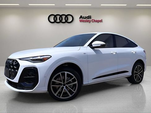 New 2026 Audi Q5 Premium Plus AWD/4WD image 1