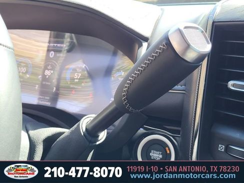 Used 2025 RAM 2500 Limited AWD/4WD image 27