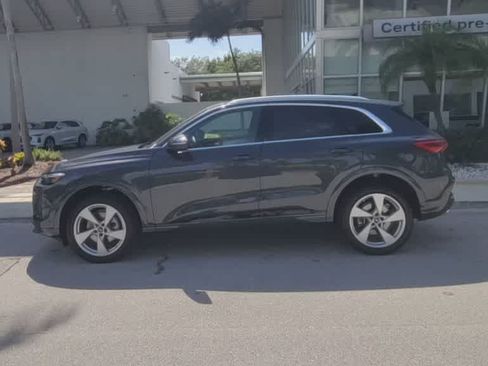 Certified 2025 Audi Q5 Premium Plus w/ Premium Plus AWD/4WD image 5