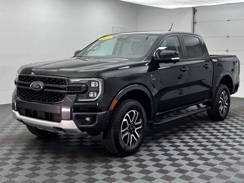 Used 2024 Ford Ranger Lariat w/ FX4 Off-Road Package AWD/4WD image 13