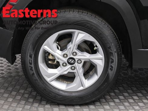 Used 2023 Hyundai Tucson SE image 29