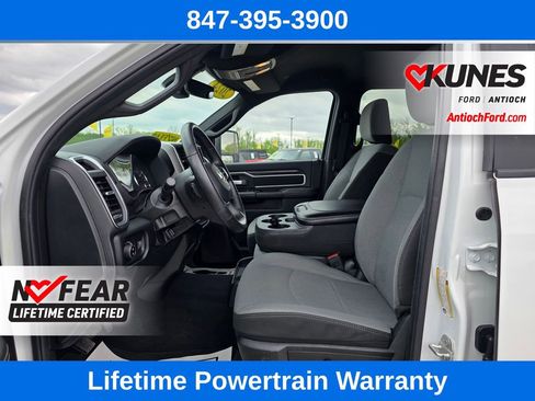 Used 2024 RAM 2500 Big Horn AWD/4WD image 14