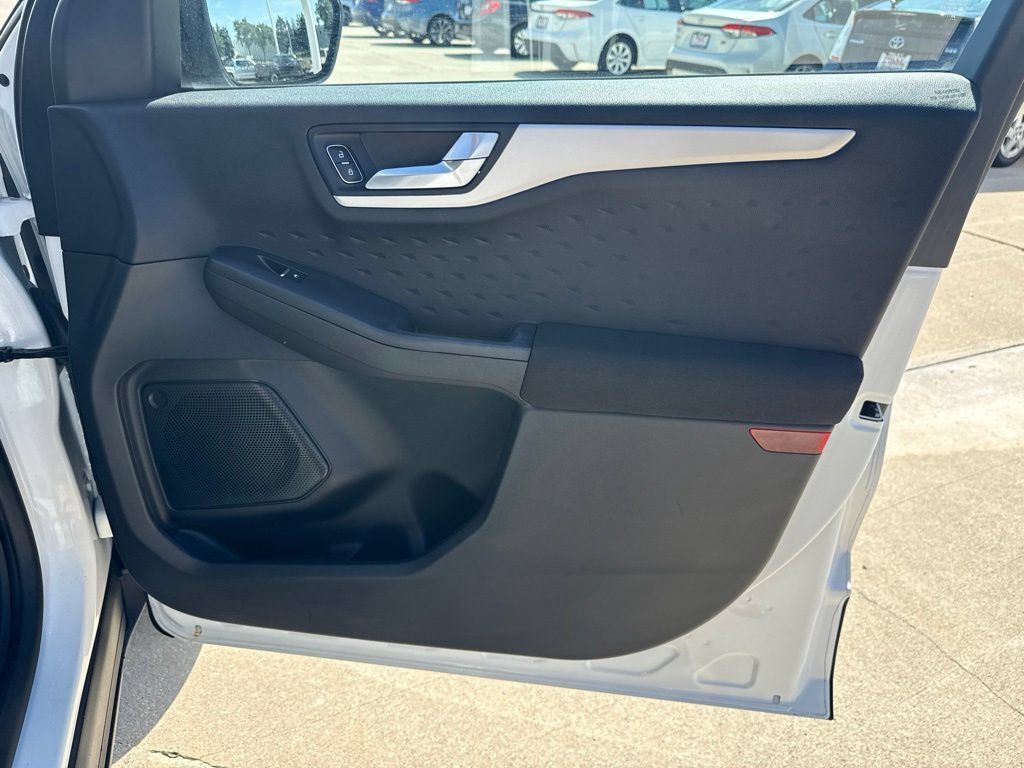 Used 2020 Ford Escape SE Sport AWD/4WD image 21