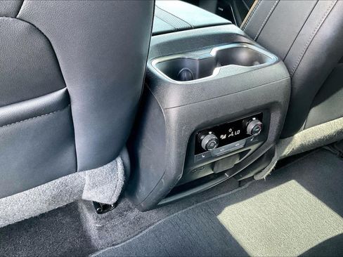 Used 2025 Chevrolet Traverse High Country w/ LPO, Floor Liner Package FWD image 66
