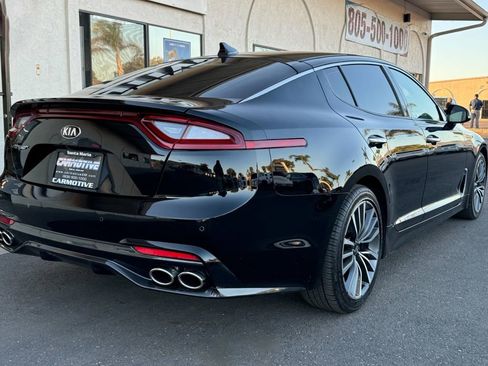 Used 2018 Kia Stinger Premium image 4